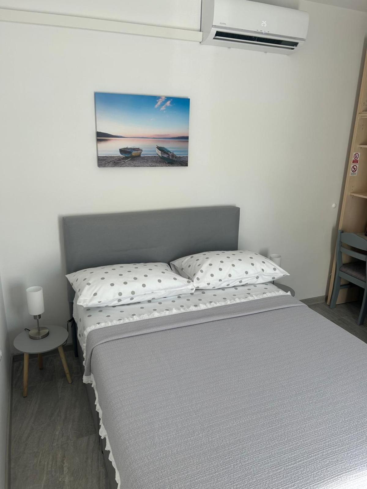 Room Sleep & Fly Kaštela 外观 照片